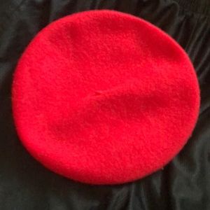 Urban Outfitters Beret
